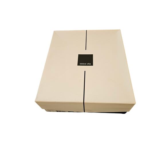 Dolce Vita  Highlander Bootie Black Suede Asymmetrical side zipper 9.5 NIB - Picture 10 of 15